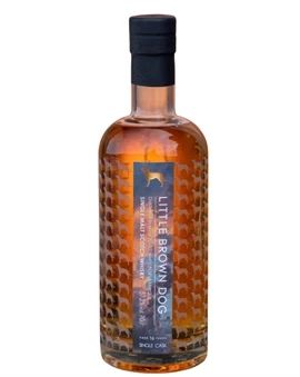 Little Brown Dog flaske med ravfarvet Braeval whisky